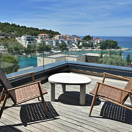 Awesome In Vakantiehuis Primošten
